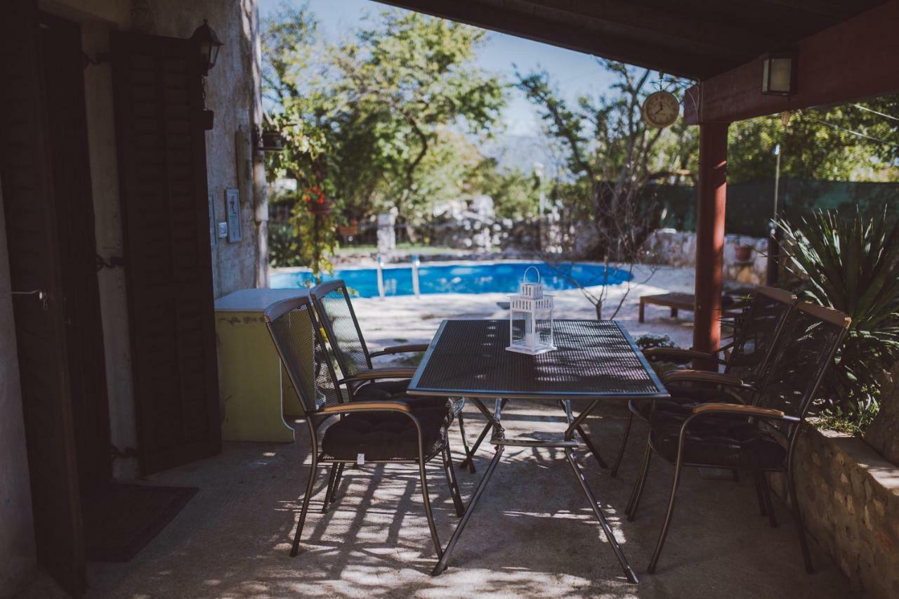 Villa Cosy Getaway Gostinjac Exterior foto
